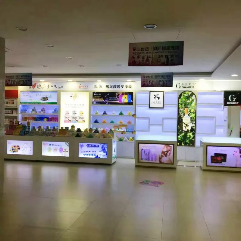 Vetrina per cosmetici