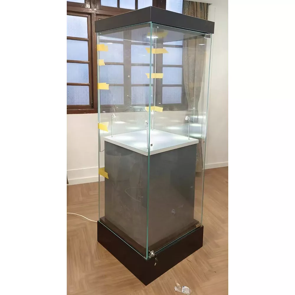 Vetrina per display borse in vetro