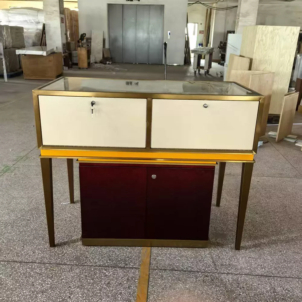 Showcase di gioielli in acciaio inossidabile